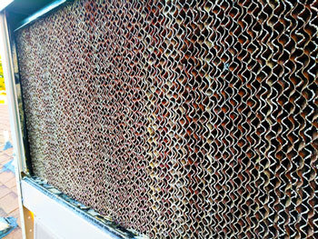 Swamp Cooler Pad With Minimal Hard Water Build Up